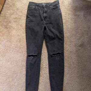 Forever 21 Black Ripped Skinny Jeans